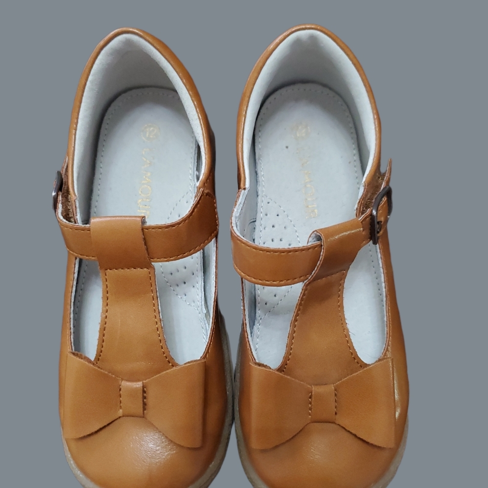 Tan L'Amour shoes, size 12